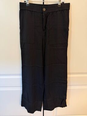 LOFT Black Relaxed Straight-Leg Pant
